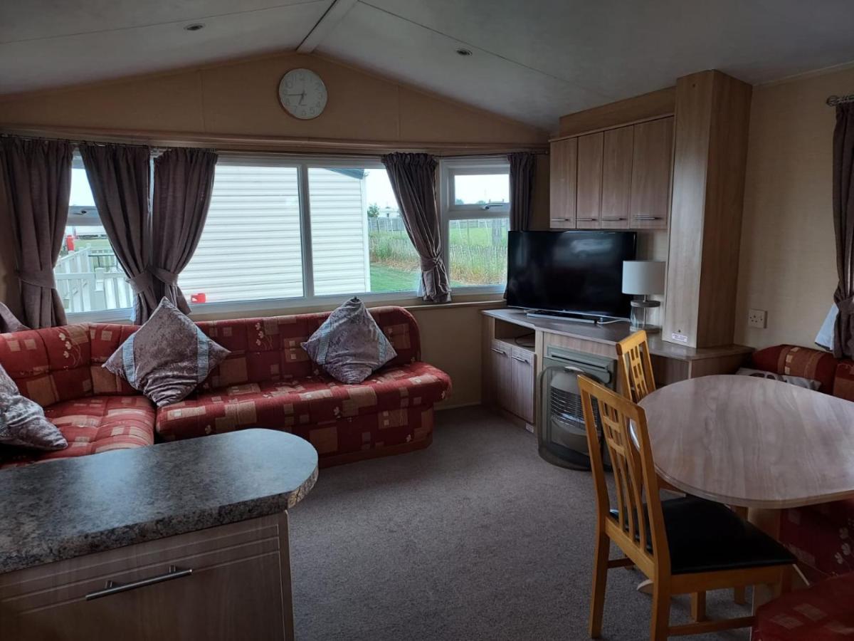 Апартаменты 6 Berth The Chase Инголдмелс Экстерьер фото