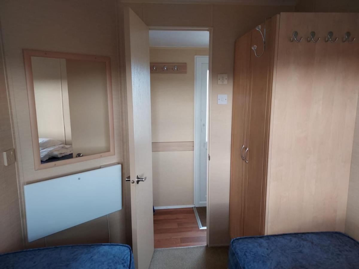 Апартаменты 6 Berth The Chase Инголдмелс Экстерьер фото
